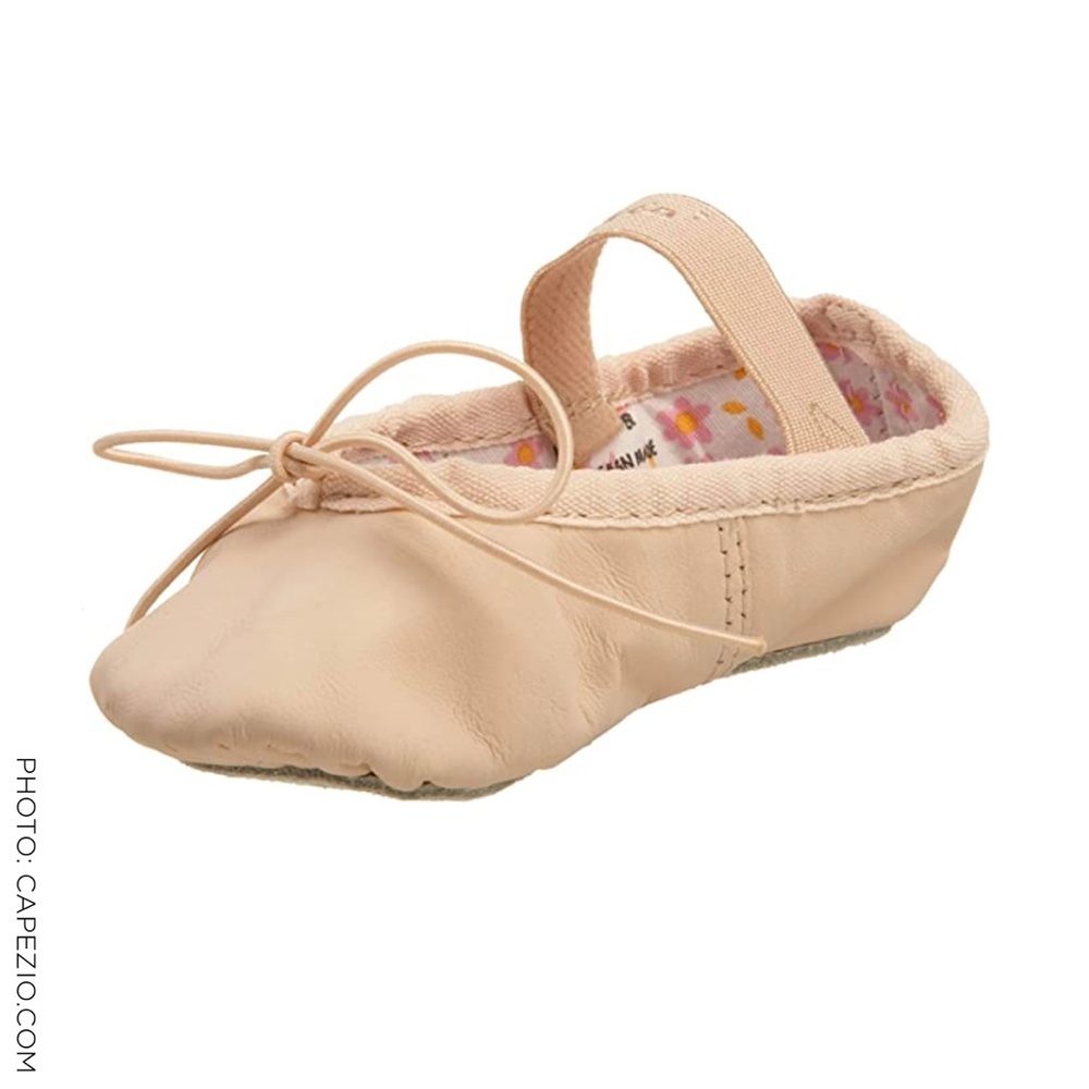 CAPEZIO Women's Daisy Ballet Slippers NEW NWOT